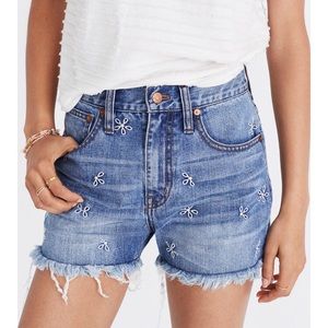 Madewell Perfect Jean Short - Daisy Embroidered